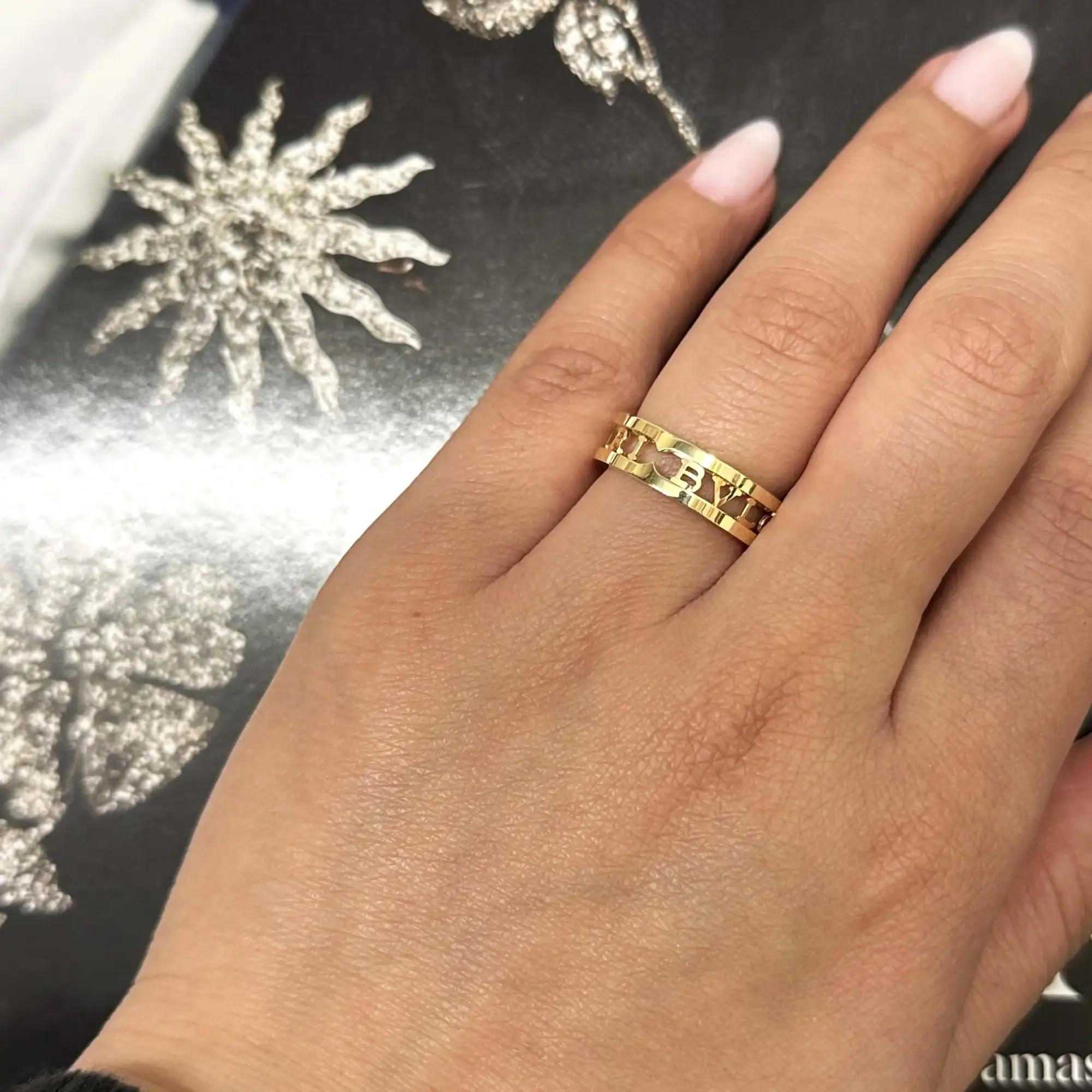 Bvlgari B.Zero1 Openwork Logo Spiral One Band Ring 18K Yellow Gold