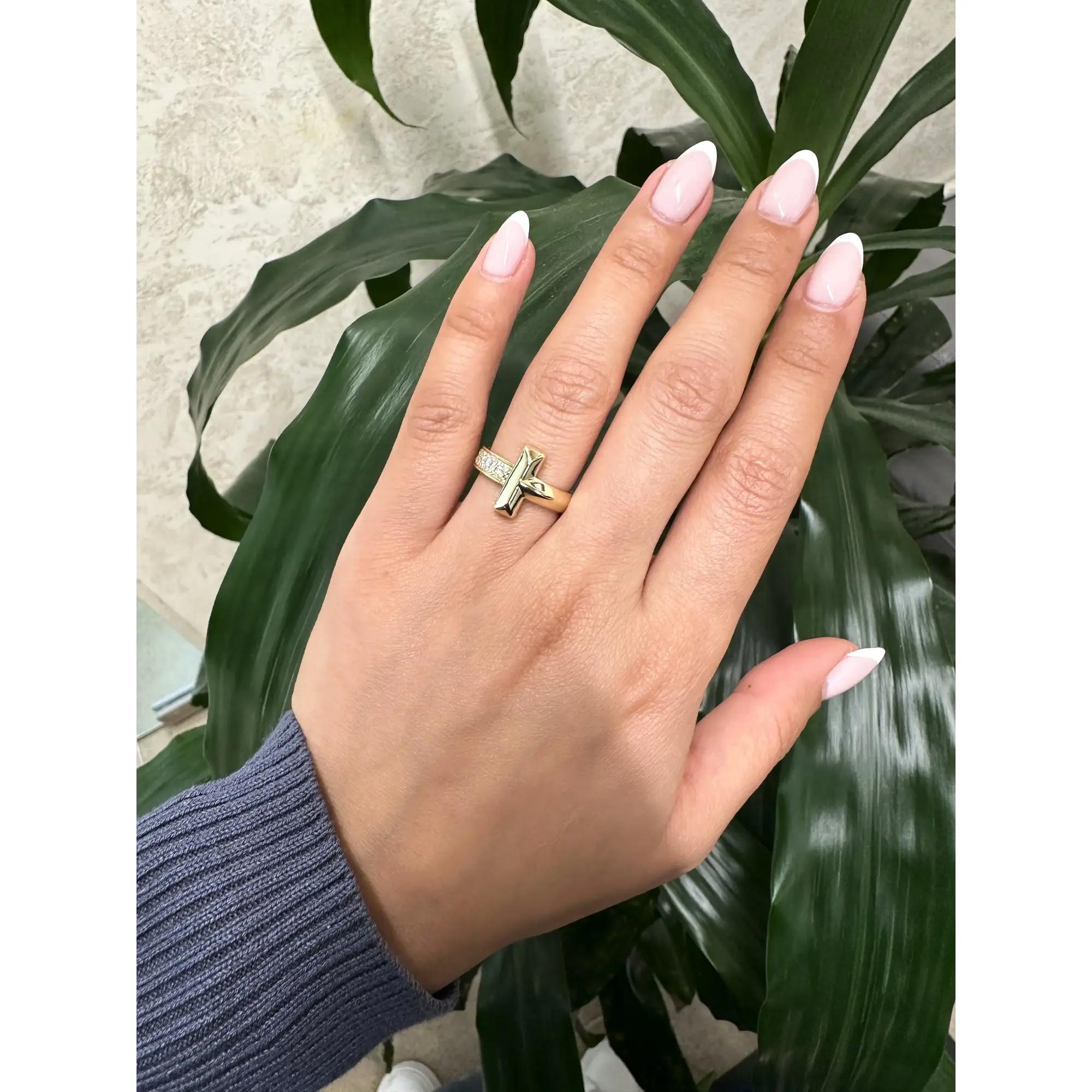 ティファニー　T1リング　YG18 Tiffany T T1 Diamond Ring 18K Yellow Gold 0.19Cttw Size 5.25