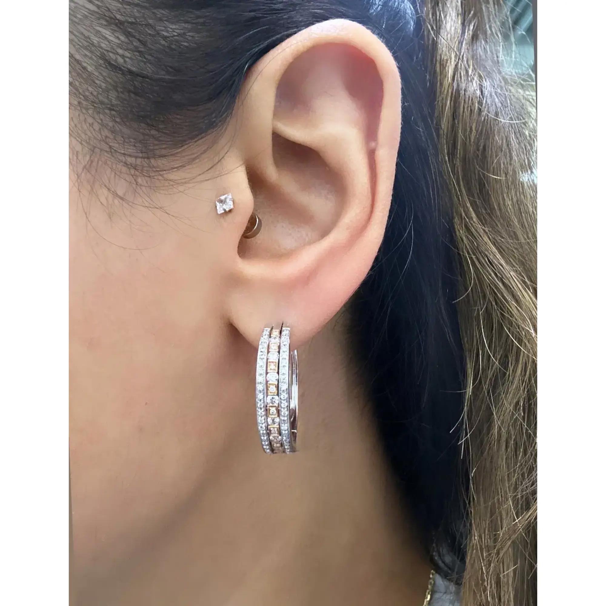 4th image of Damiani 044142 Earring with Diamonds, Unworn condition