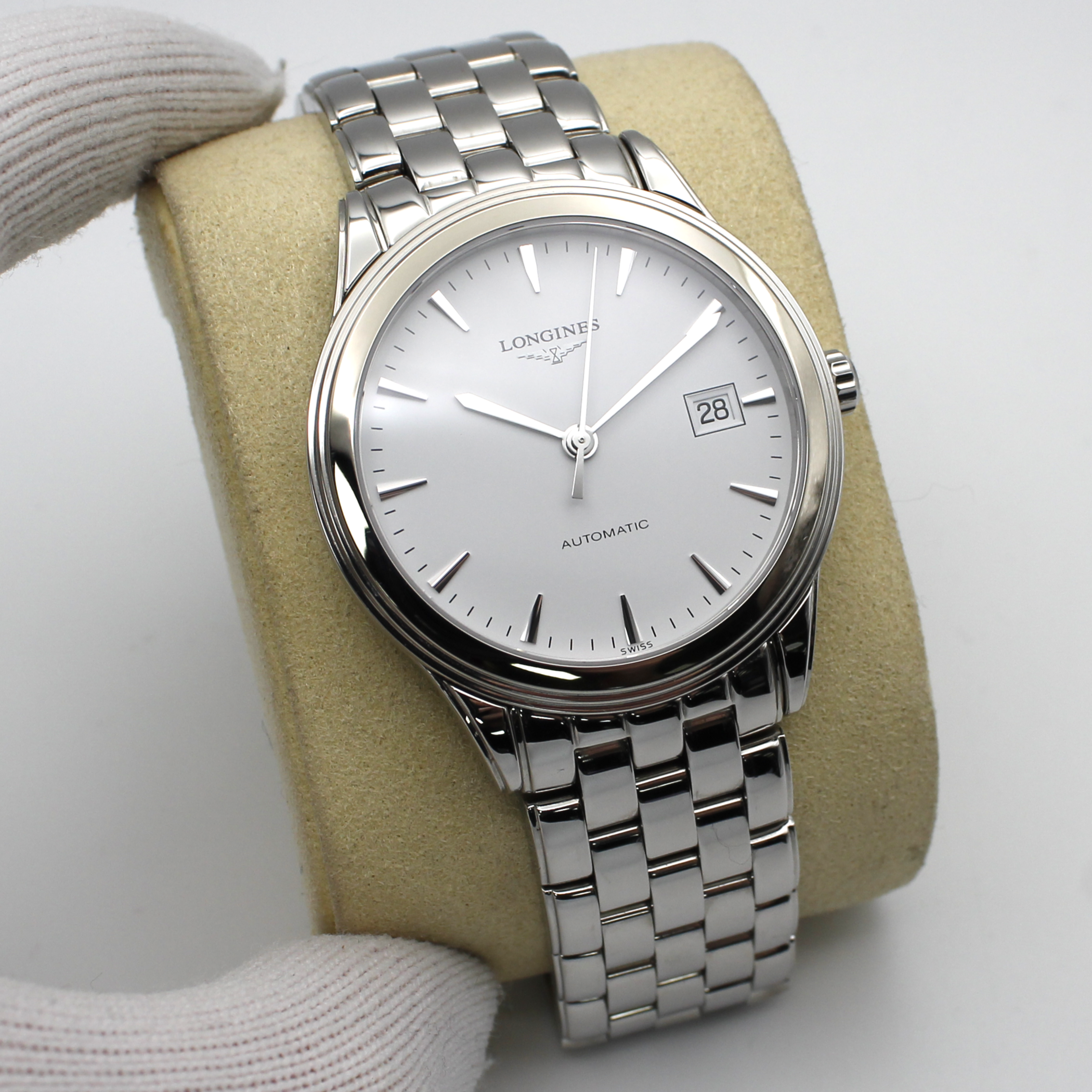 2nd image of Longines Longines Flagship Wristwatch, DisplayModel condition