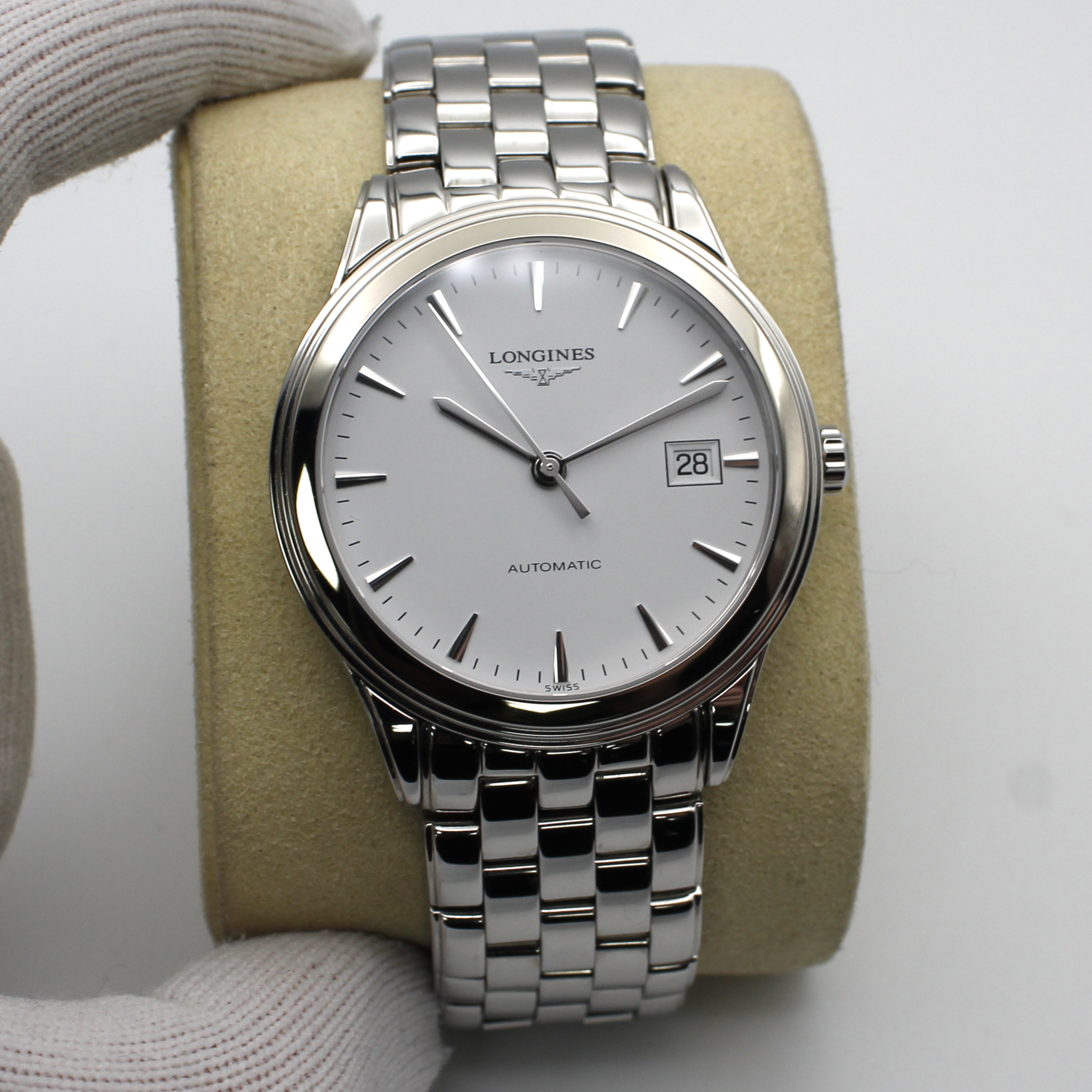 3rd image of Longines Longines Flagship Wristwatch, DisplayModel condition