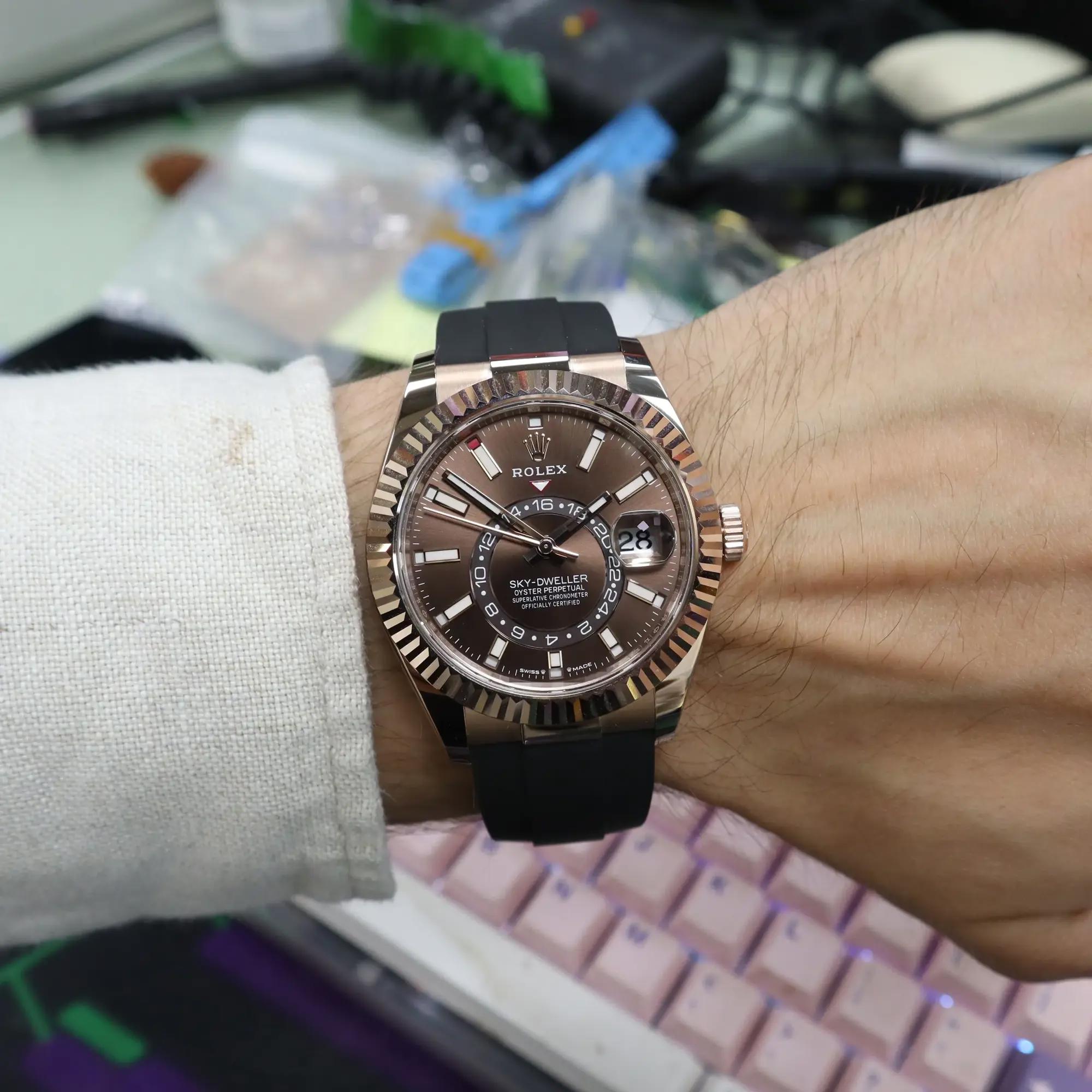 2025 New Rolex 336235 Sky-Dweller 42mm 18k Rose Gold Chocolate