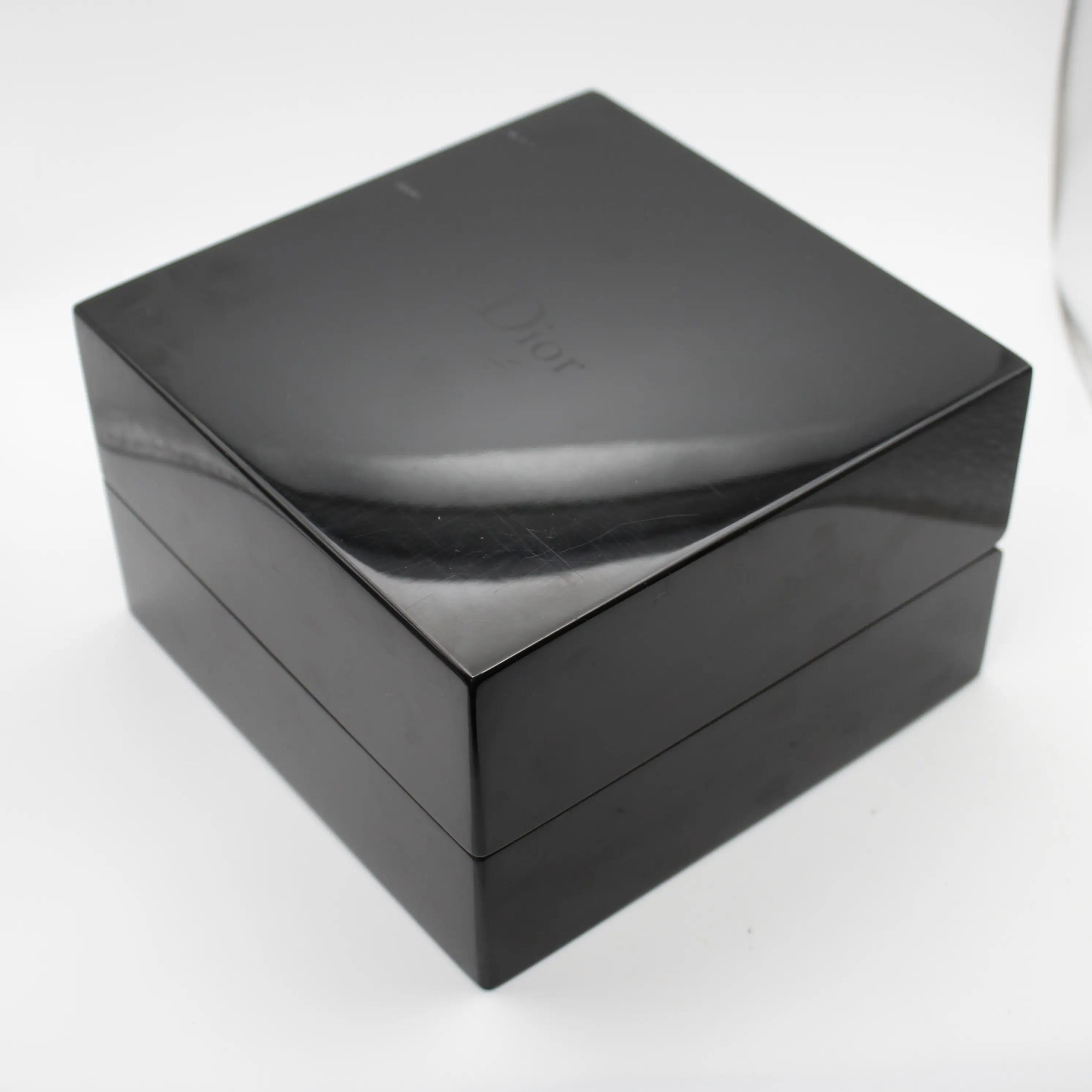 Dior エレガントボックス Christian Dior Black Laquered Presentation Storage Watch Box | eBay