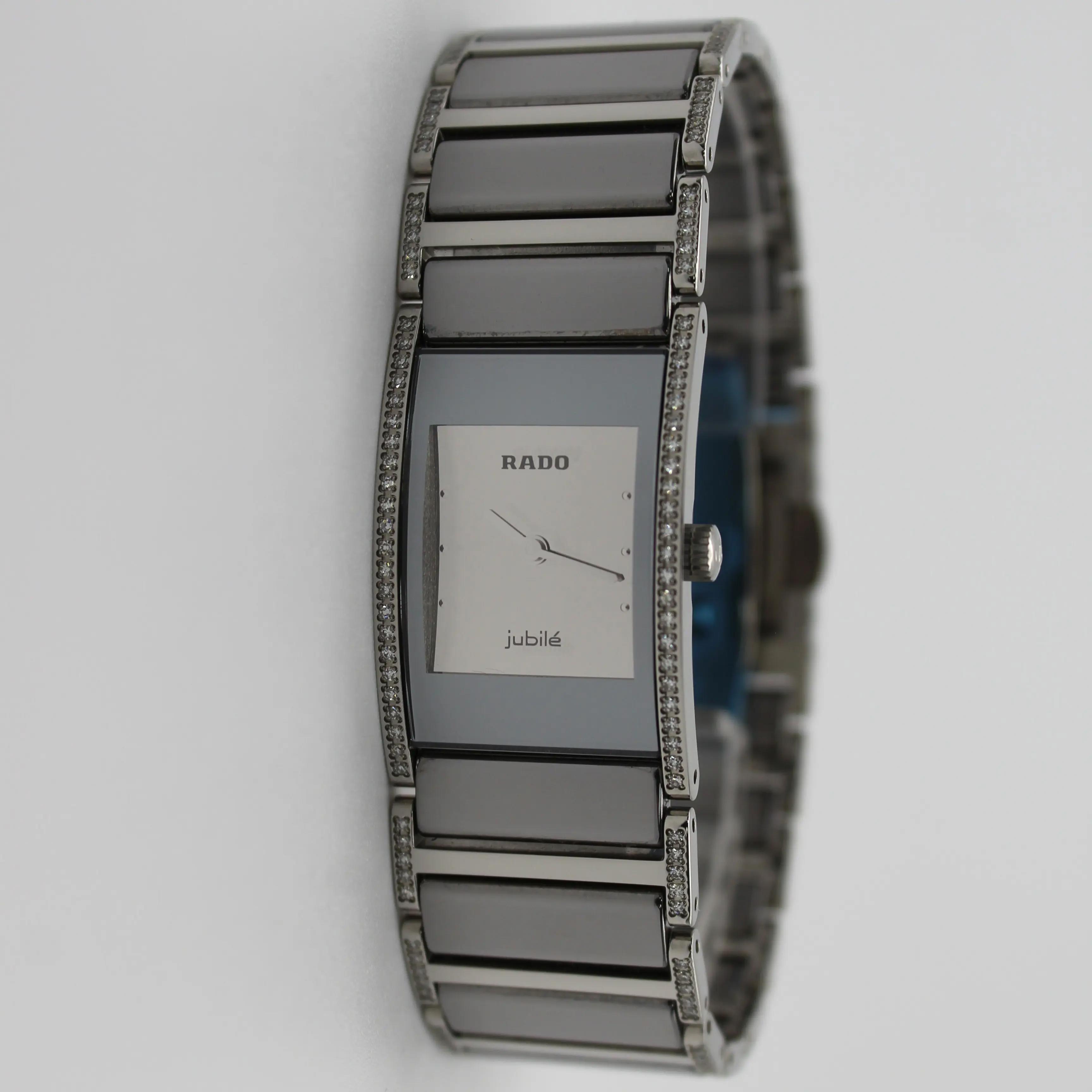 RADO QUARTZ インテグラル　レディース 腕時計 コンビカラー Rado Integral Steel Ceramic Diamonds Silver Dial Quartz Ladies