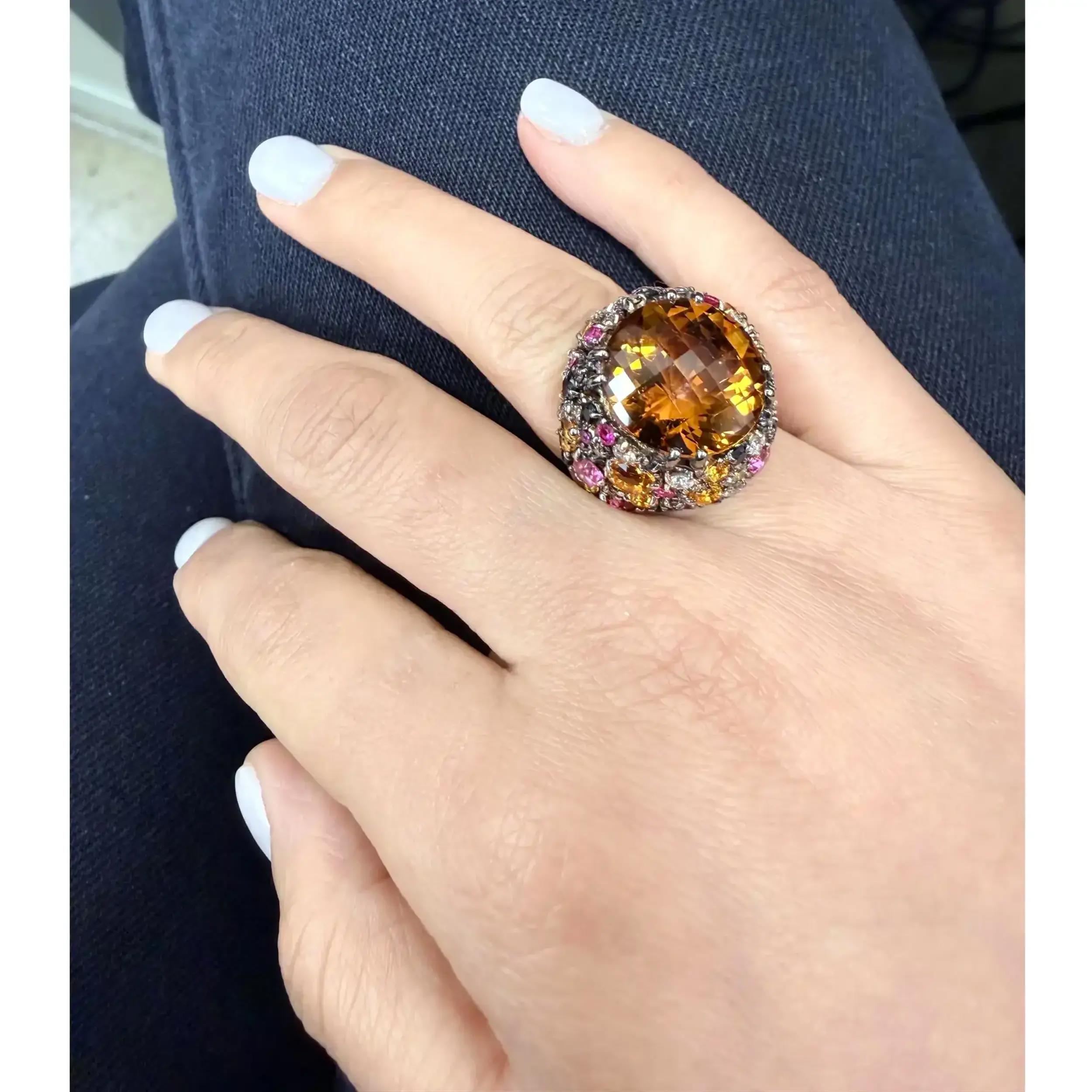 6th image of Roberto Coin 046832 Ring with Diamonds & Gemstones, PreOwned condition