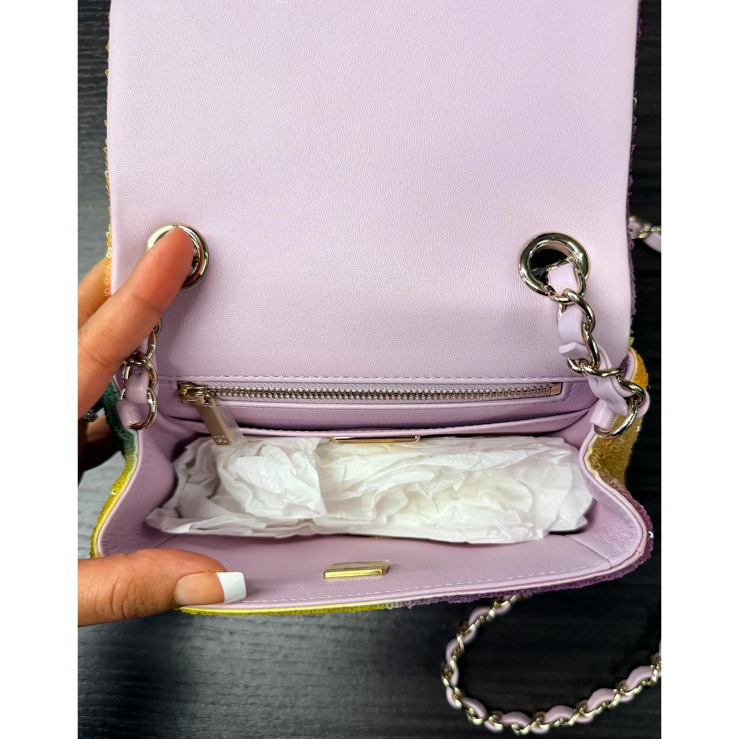 8th image of CHANEL 046934 Handbag, Unworn condition